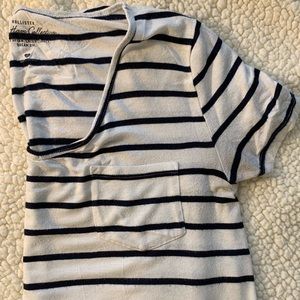 Hollister Must Have Collection Shirt